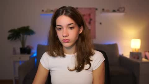 Sisi online show from 10.06.25