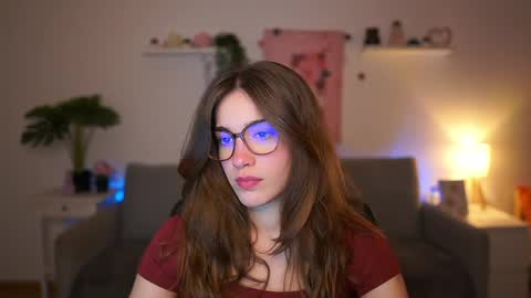 Sisi online show from 04.07.26