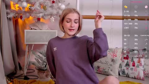 Snapshot of kisskiss_muah chatting on 12.28.24 Kate  online show from 12.28.24