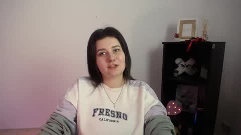 kissleoxx online show from 11.17.25