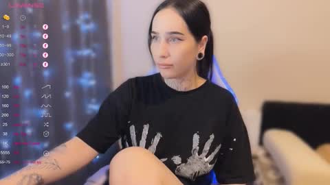 Snapshot of kissmenastya chatting on 10.27.25 Nastya online show from 10.27.25