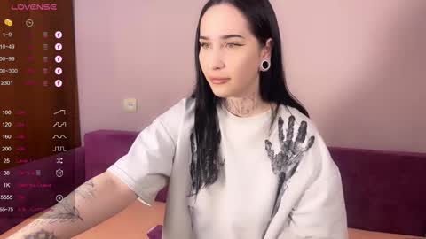 Snapshot of kissmenastya chatting on 11.02.25 Nastya online show from 11.02.25