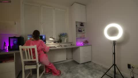 Snezhana online show from 11.01.25