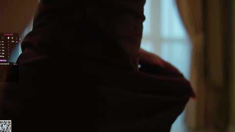 Snapshot of kissofflame chatting on 10.25.25 Jane online show from 10.25.25