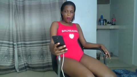 kisssmiles online show from 09.29.25