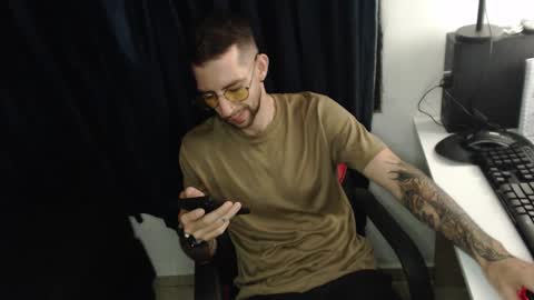 kitcatdreams online show from 04.16.26