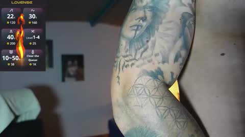 Snapshot of kite__ chatting on 02.20.26 kite__ online show from 02.20.26