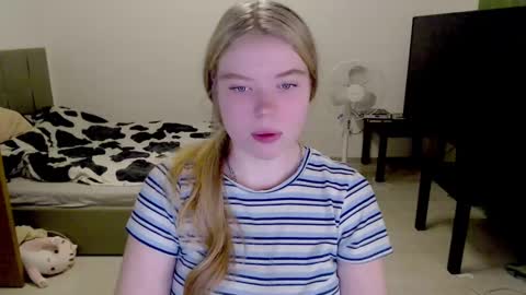 Jennyblonde and Emmabrunette online show from 12.01.24
