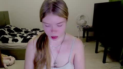 Jennyblonde and Emmabrunette online show from 12.10.24