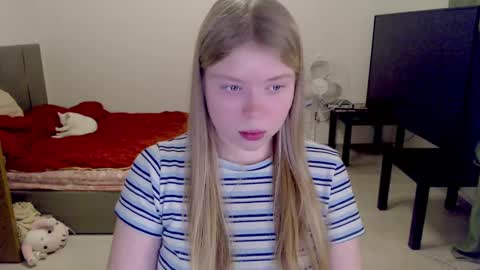 Jennyblonde and Emmabrunette online show from 02.08.25