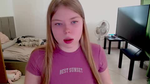 Jennyblonde and Emmabrunette online show from 09.28.25