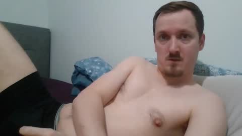 Snapshot of kittenfoxxx chatting on 01.09.25 kittenfoxxx online show from 01.09.25