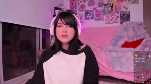      online show from 02.18.25