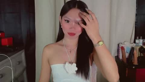 KITTY online show from 04.18.26