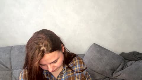 Ellaiza online show from 04.02.26