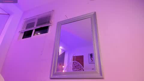 Snapshot of kitty__rouse chatting on 02.14.25 Kitty online show from 02.14.25