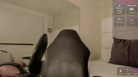 Kitty  online show from 05.25.26