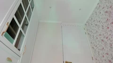 sophie online show from 05.04.26