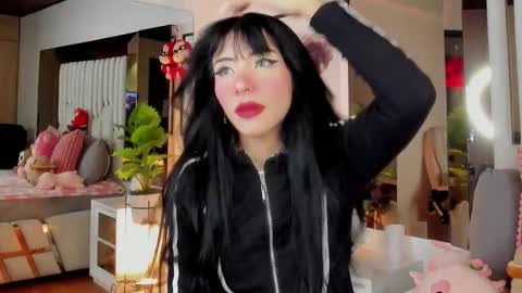 kitty online show from 09.17.25