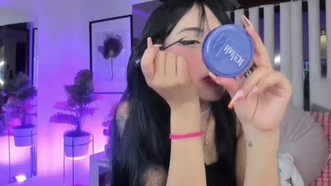 kitty online show from 10.04.25