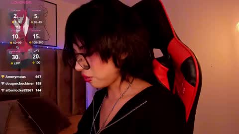 Camila online show from 02.10.25