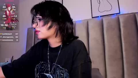 Camila online show from 03.11.25