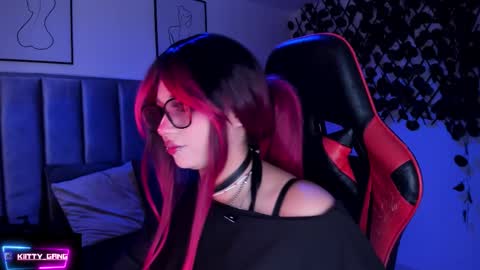 Camila online show from 10.11.25