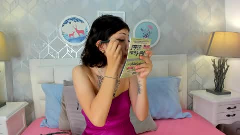 kitty iris  online show from 04.15.26