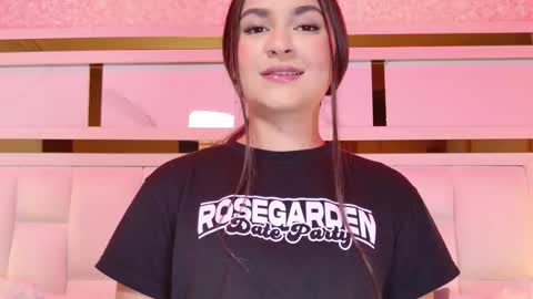 kitty  online show from 10.13.25
