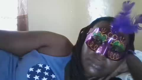 Snapshot of kitty_super chatting on 10.04.25 kitty_super online show from 10.04.25