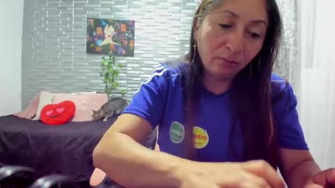 Snapshot of kitty_violet_ chatting on 02.27.26 violet online show from 02.27.26