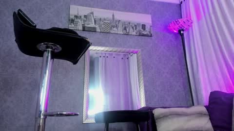 Kendall Saray   online show from 03.05.25