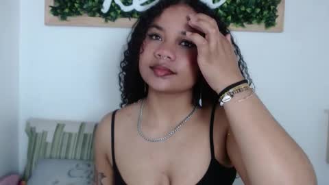 Snapshot of kittybrookex chatting on 12.16.24 Valery online show from 12.16.24
