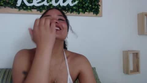 Snapshot of kittybrookex chatting on 12.24.24 Valery online show from 12.24.24