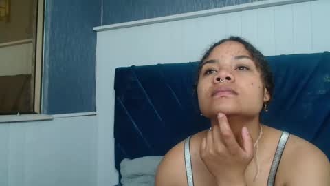 Snapshot of kittybrookex chatting on 01.06.25 Valery online show from 01.06.25