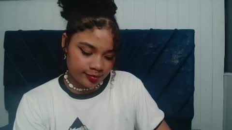 Snapshot of kittybrookex chatting on 01.12.25 Valery online show from 01.12.25