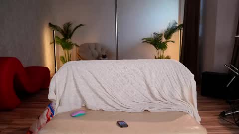 Katya online show from 04.21.26