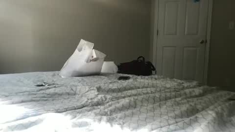 Snapshot of kittycatkendra chatting on 09.25.25 kittycatkendra online show from 09.25.25