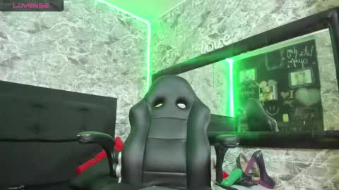 Cata Moon online show from 11.10.25