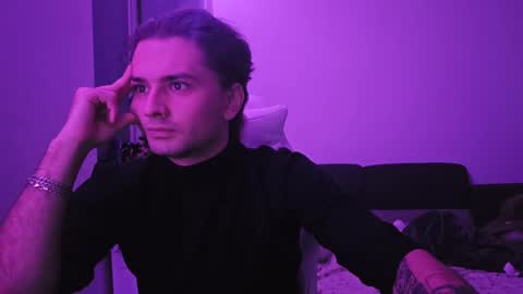 Eliz online show from 11.27.25