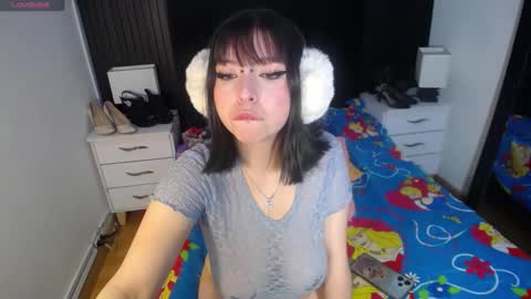 Snapshot of kittyhouse_hs chatting on 12.04.24 kittyhouse_hs online show from 12.04.24