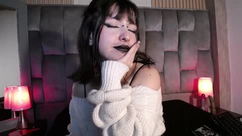 Snapshot of kittyhouse_hs chatting on 01.14.25 kittyhouse_hs online show from 01.14.25
