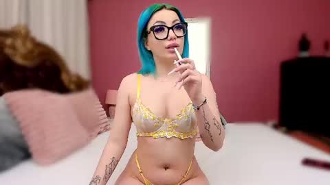 Lisa online show from 02.14.25