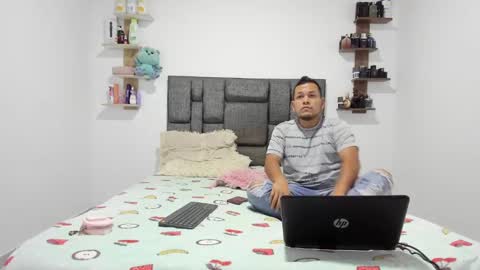 Snapshot of kittymaxsteel__ chatting on 02.20.25 kittymaxsteel__ online show from 02.20.25