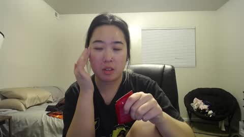 Snapshot of kittymei chatting on 01.06.25 Mei online show from 01.06.25