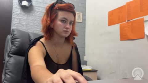 kittymeou online show from 09.30.25