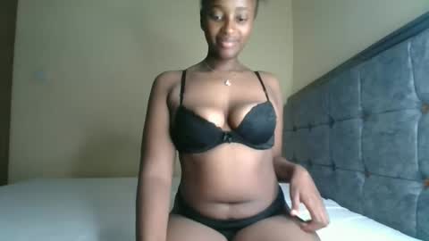 Kittypettite online show from 09.09.25