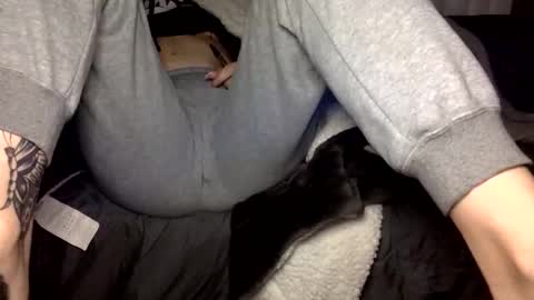 Kitty Sub online show from 12.17.25