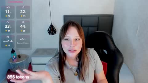  K I T T  Y  online show from 01.13.25