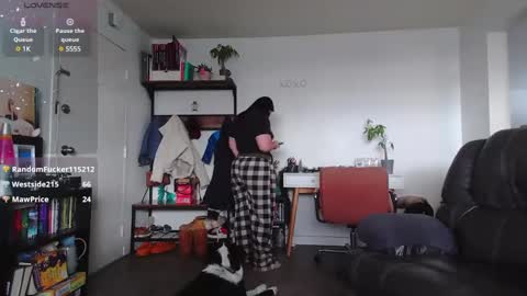 Kittyymaze online show from 12.19.24